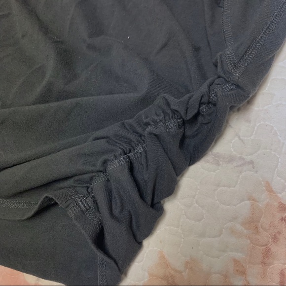 Thyme Maternity nursing top for Breastfeeding - Picture 3 of 7